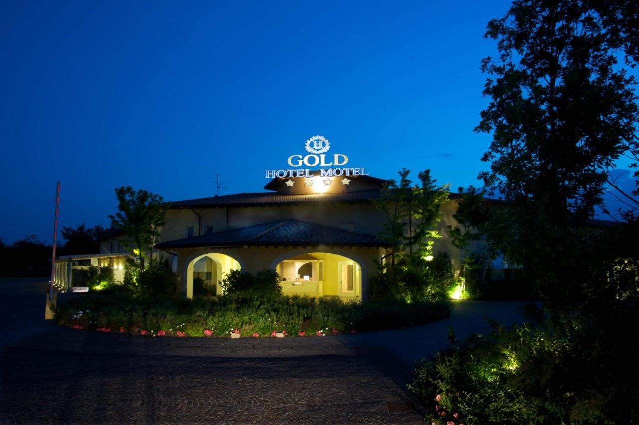 Hotel Motel Gold Calcinate Exterior foto